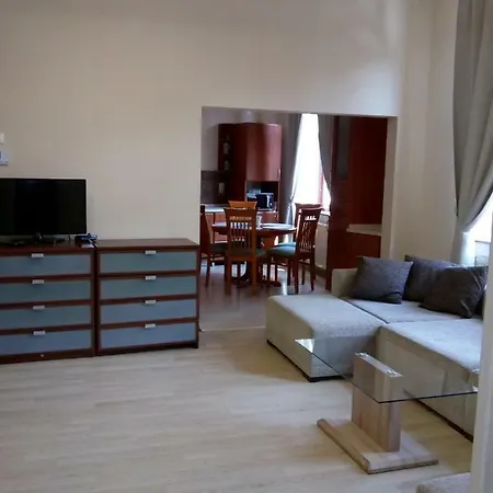 M10 Old Town Апартаменты Кошице