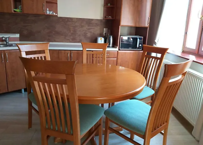 M10 Old Town Apartmán