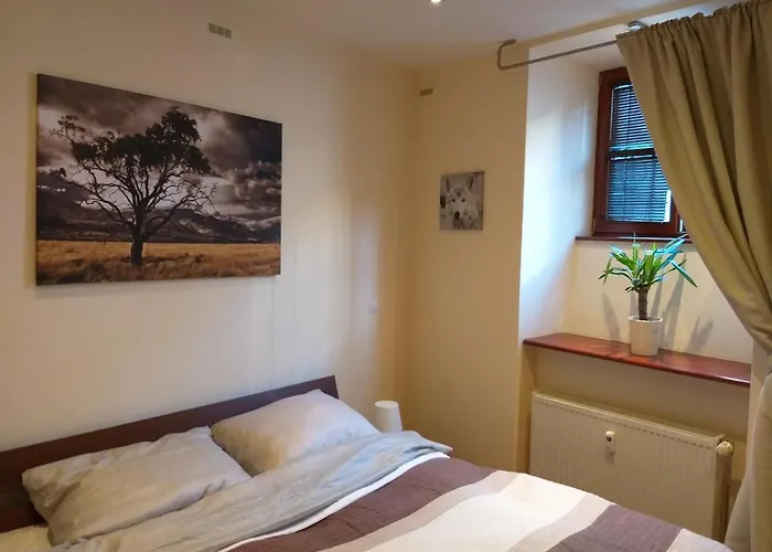 M10 Old Town Apartment *